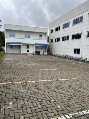 Office Complex for Sale ~Airport