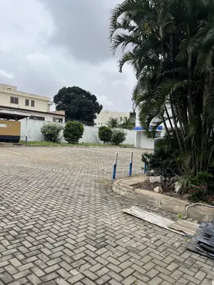 Office Complex for Sale ~Airport