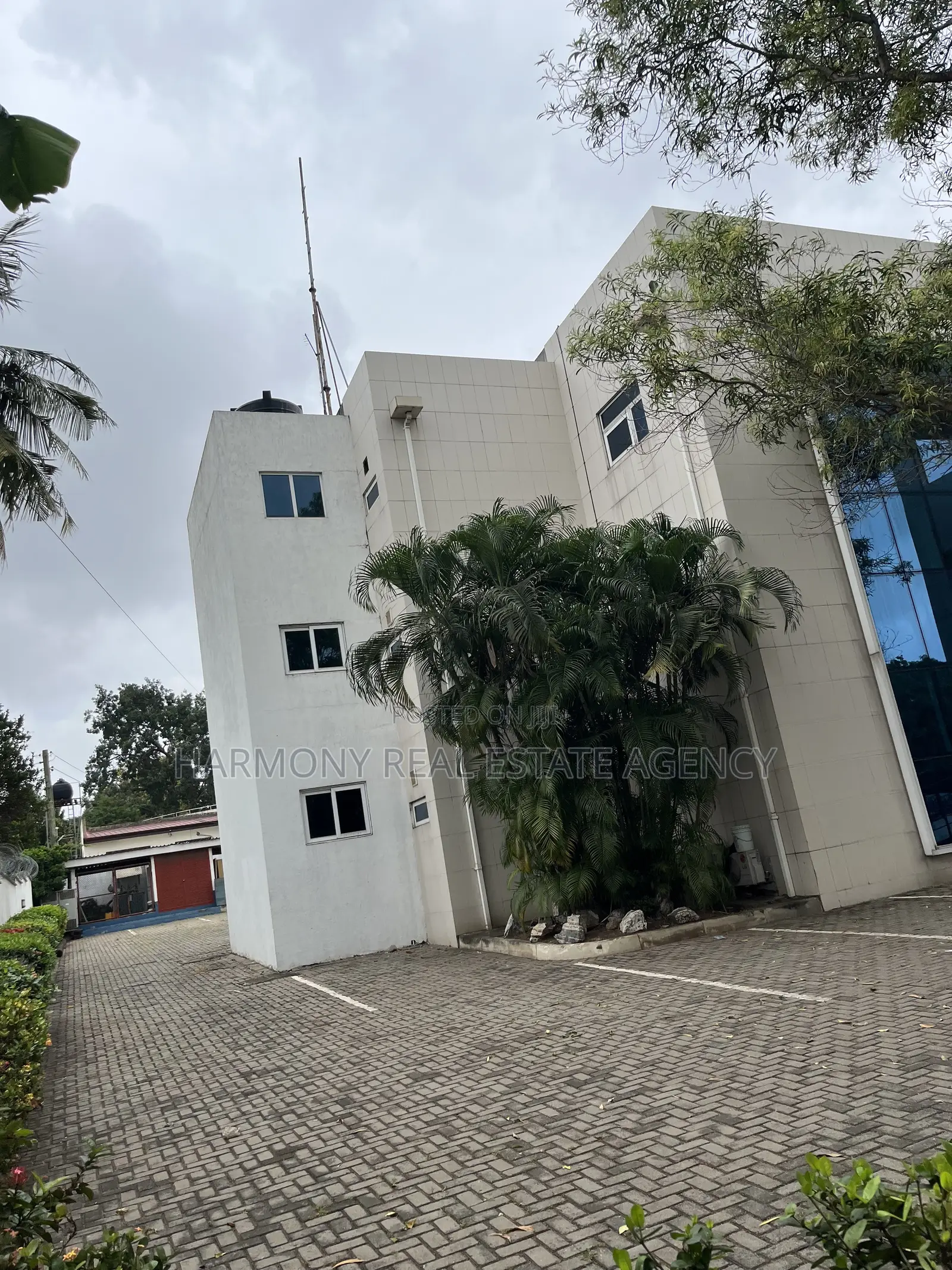 Office Complex for Sale ~Airport