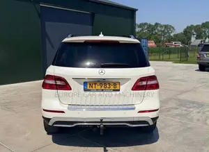 Mercedes-Benz M Class ML 350 BlueTEC 4Matic 2013 White