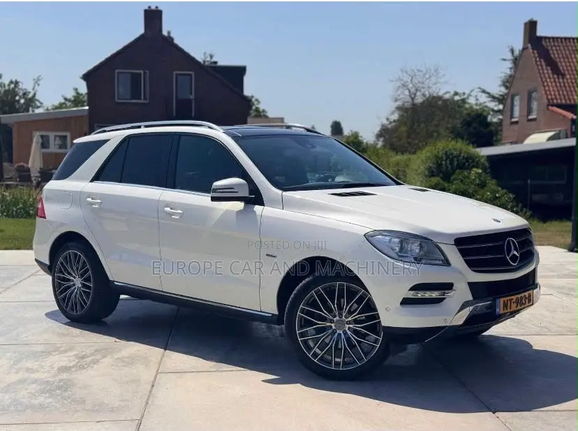 Mercedes-Benz M Class ML 350 BlueTEC 4Matic 2013 White