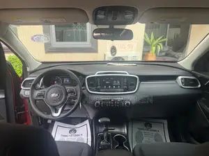 Kia Sorento 2.4L LX FWD 2020 Red