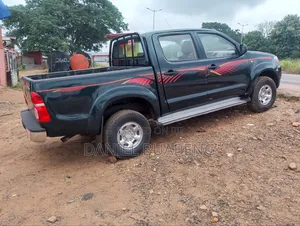 Toyota Hilux 2010