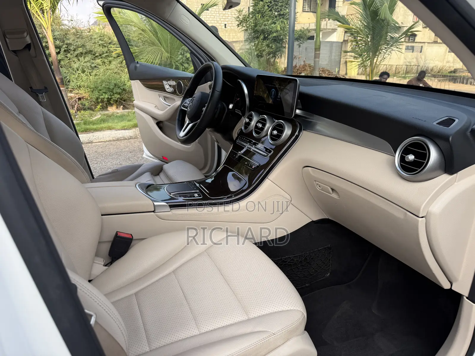Mercedes-Benz GLC-Class 2021 White