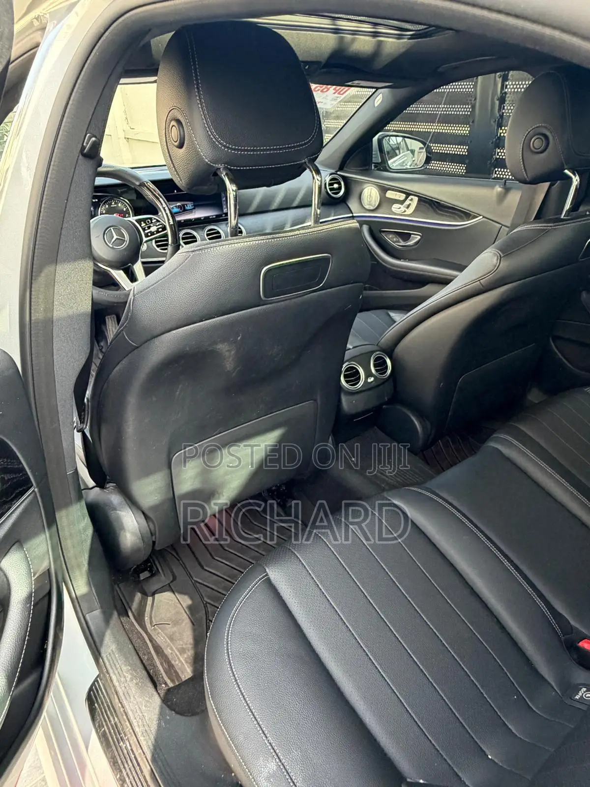 Mercedes-Benz E300 2019 Silver