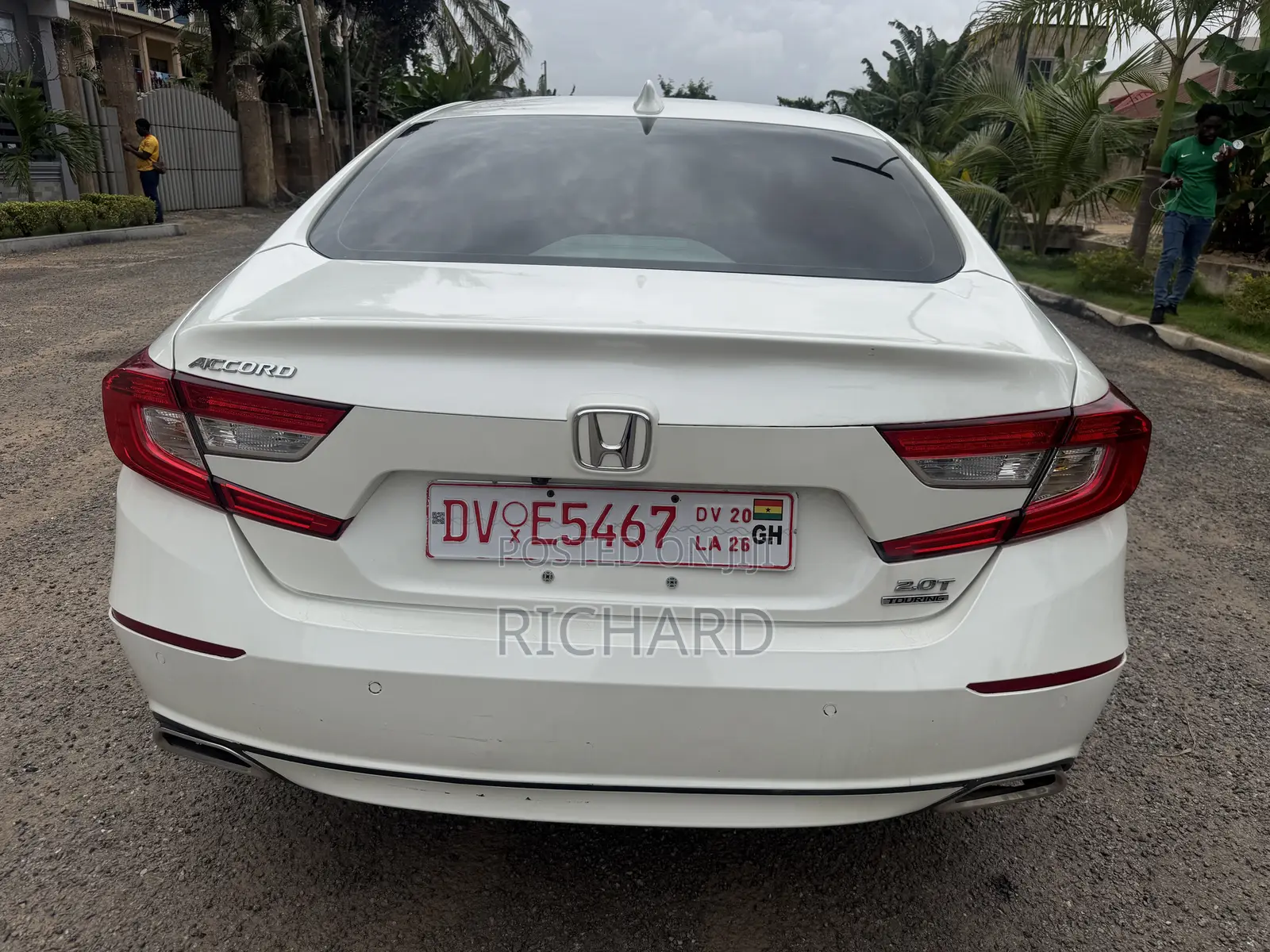 Honda Accord Touring 2.0T 2021 White
