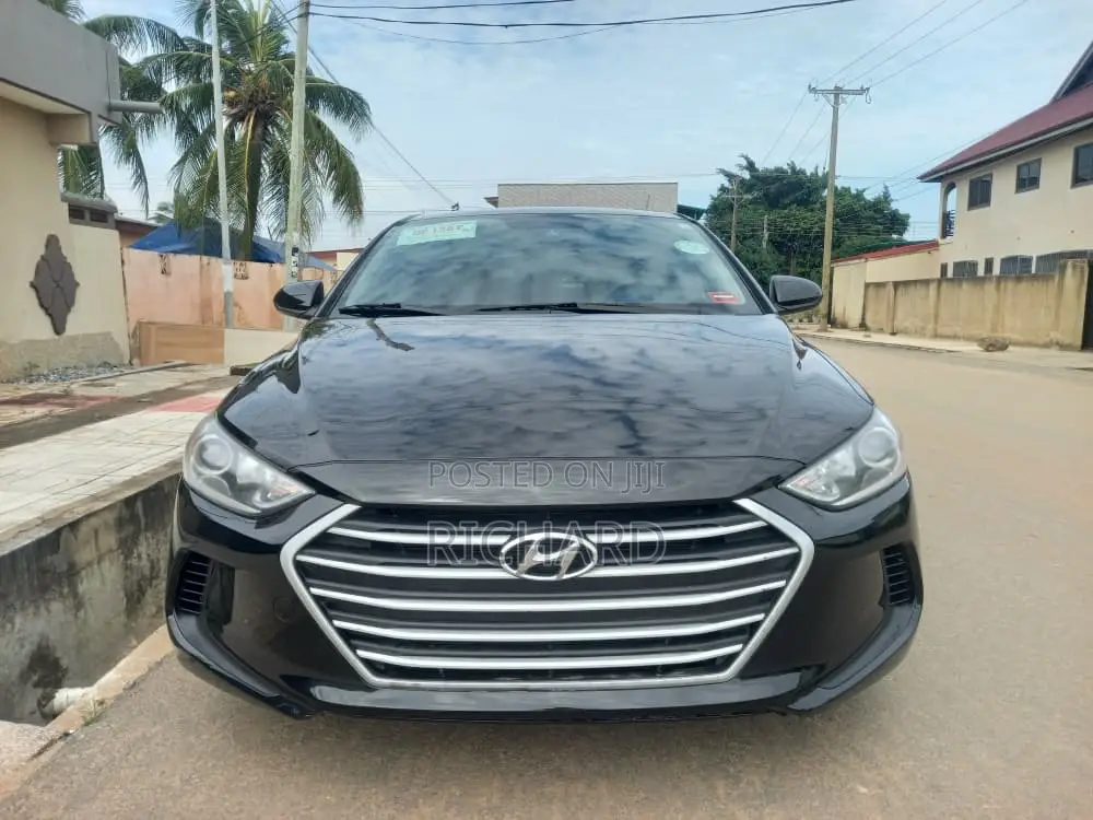Hyundai Elantra SE Sedan FWD (2.0L 4cyl 6M) 2017 Black