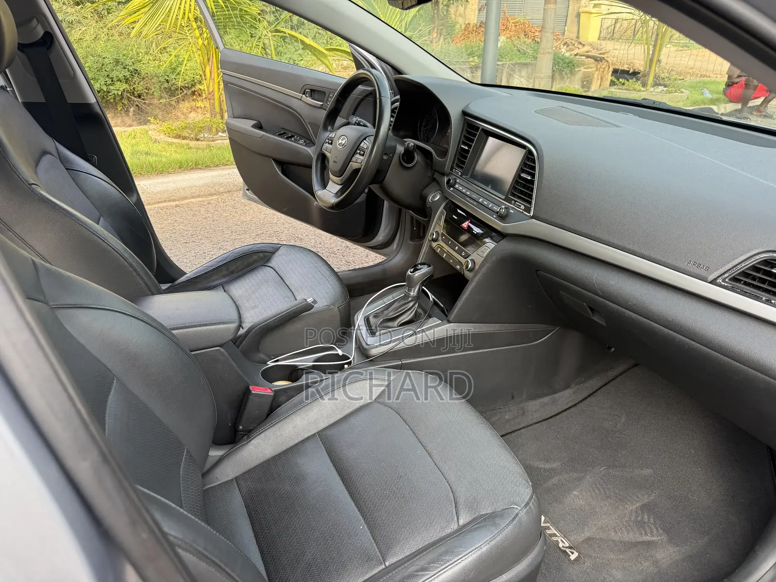 Hyundai Elantra Limited 2018 Gray