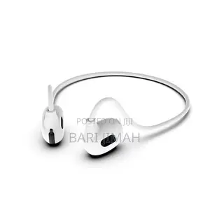 Neckband Bluetooth Earphones – Wireless Sports Headset With HD Sound