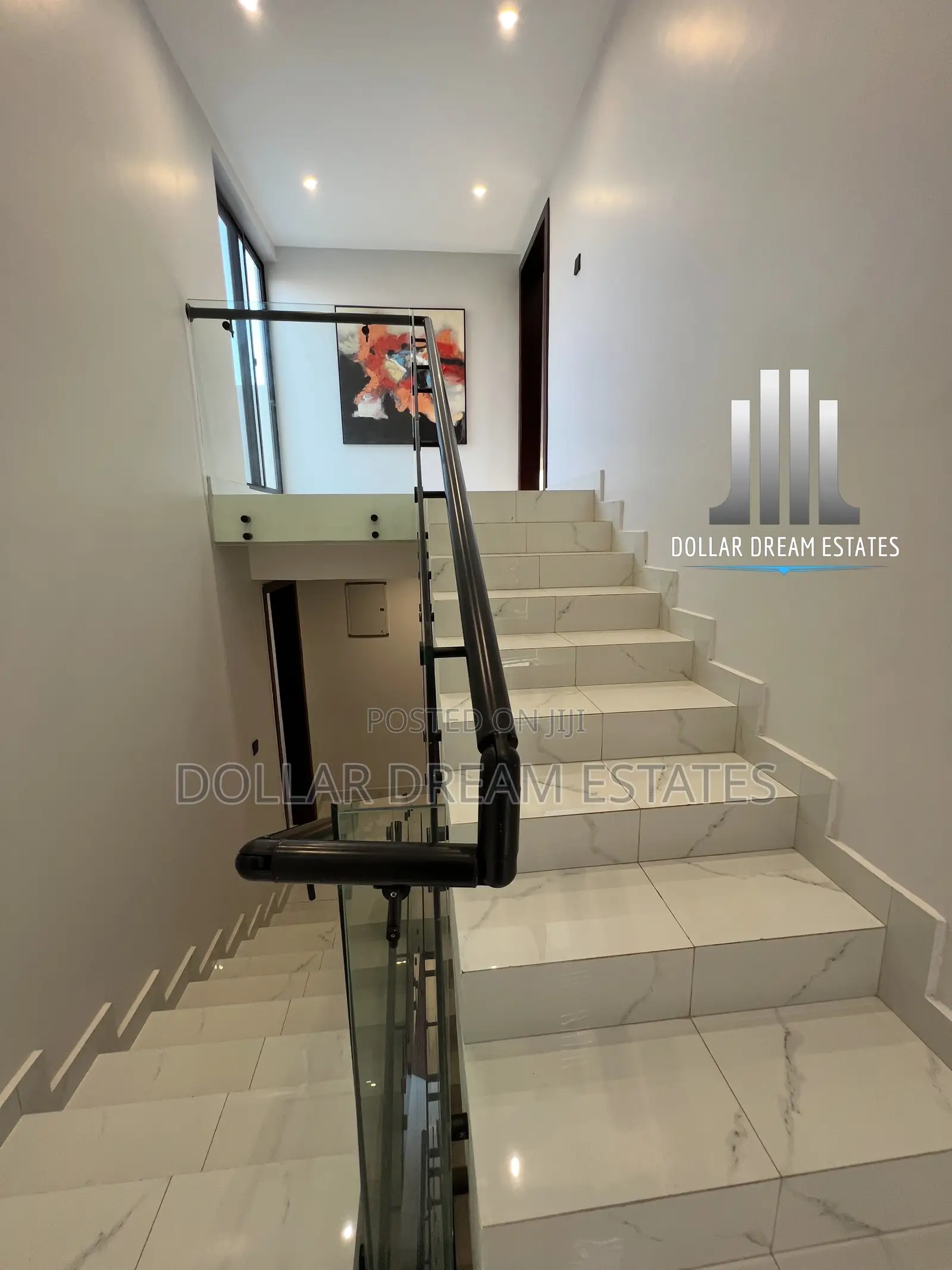4bdrm House in Adenta for sale