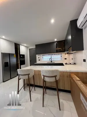 4bdrm House in Adenta for sale