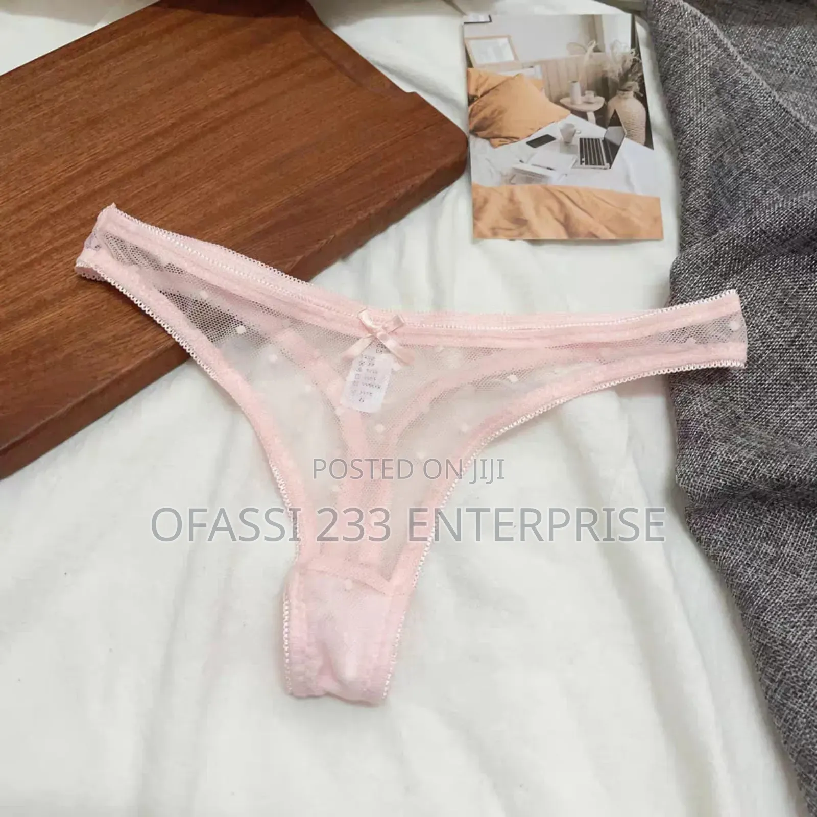 4 Pieces Thin and Transparent Lace Thong Panties