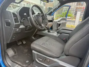 Ford F-150 2020 Blue