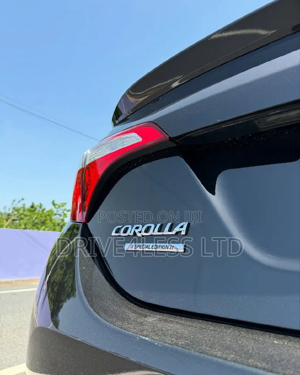 Toyota Corolla S w/Special Edition Pkg (1.8L 4cyl CVT) 2016 Black
