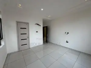 4bdrm Townhouse/Terrace in East Legon Hills, School Junction for sale