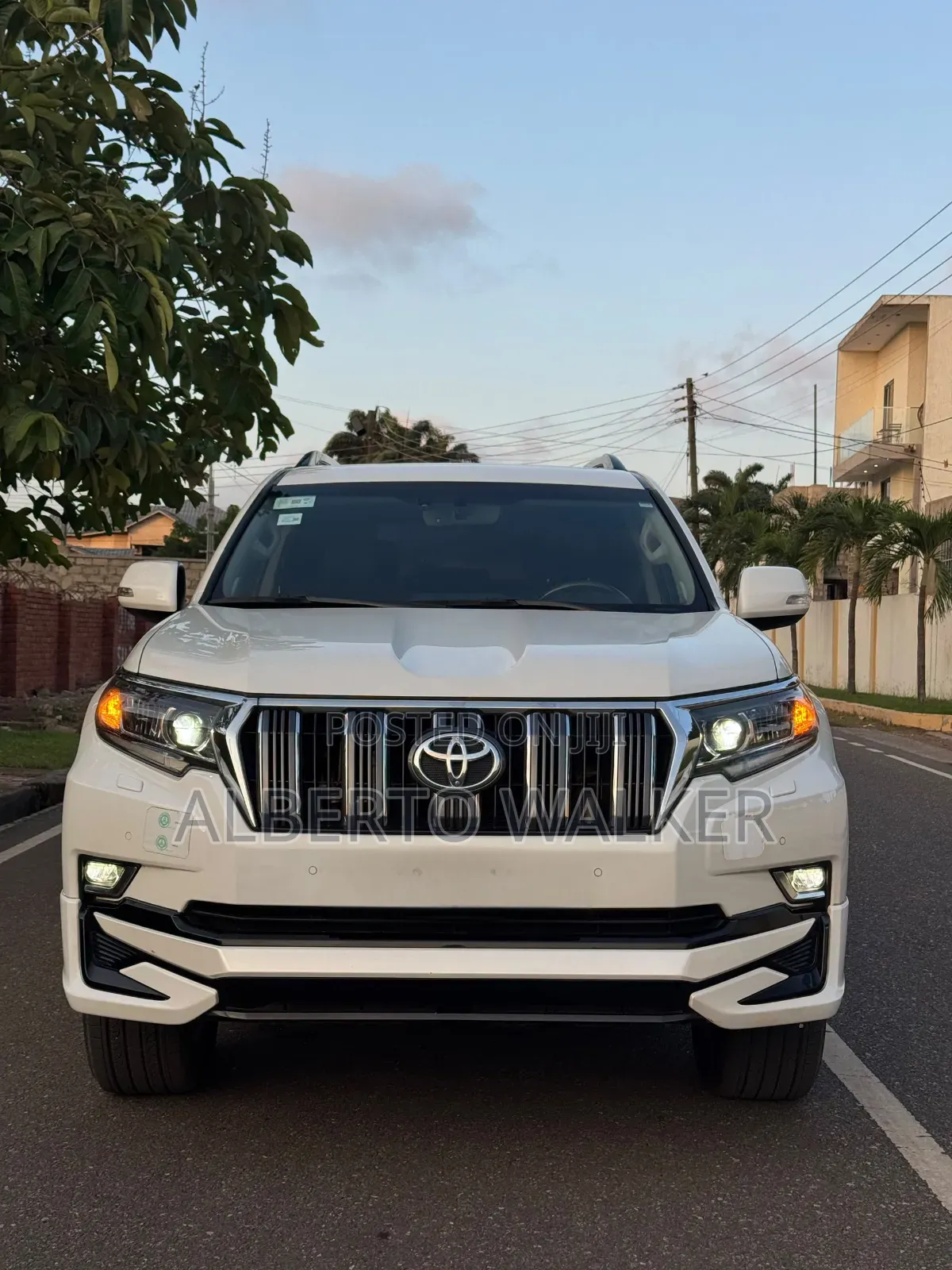 Toyota Land Cruiser Prado 2022 White
