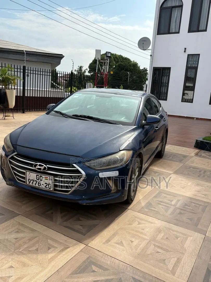 Hyundai Elantra 2018 Blue