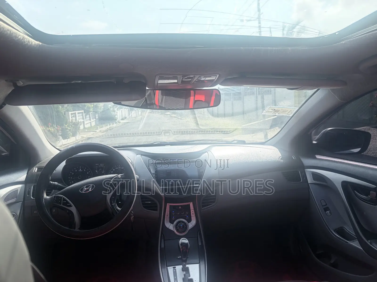 Hyundai Elantra GLS Sedan FWD (1.8L 4cyl 6A) 2013 White