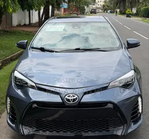 Toyota Corolla 2017 Gray