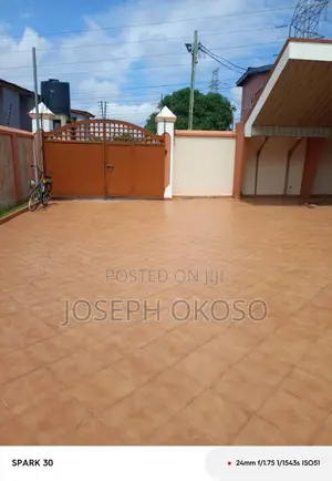 5bdrm Mansion in Little Rock Consult, Dzorwulu for rent