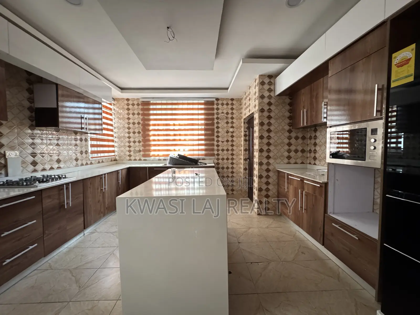 Furnished 4bdrm House in Old Barrier Weija for sale