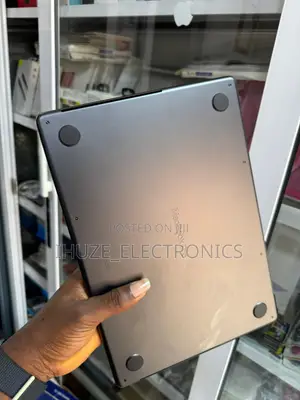 Laptop Apple MacBook Pro 18GB Apple M3 Pro SSD 512GB