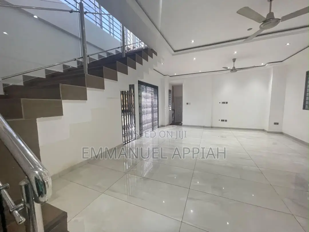4bdrm House in East Legon Hills, Accra Metropolitan for sale