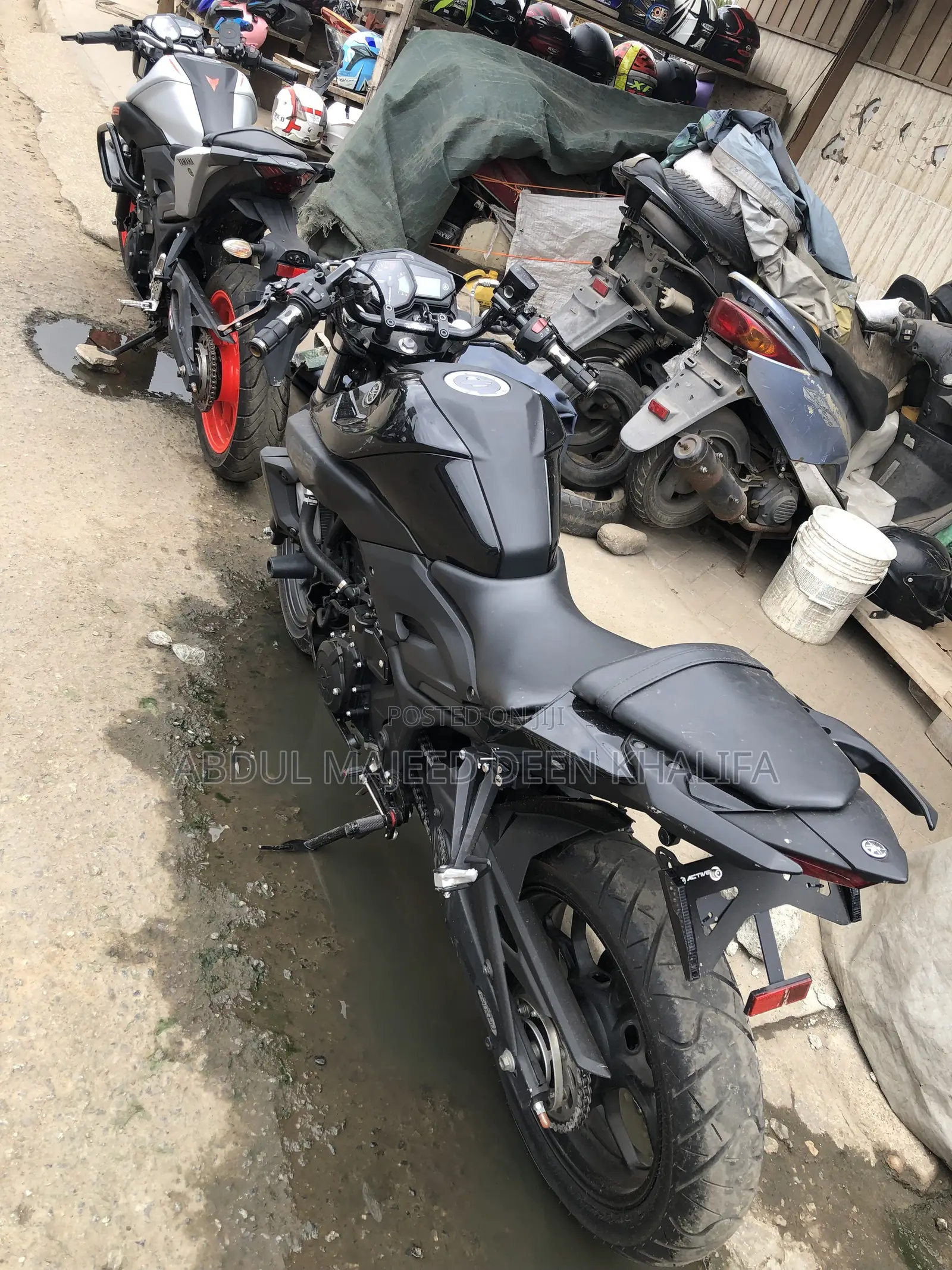 Yamaha 2020 Black