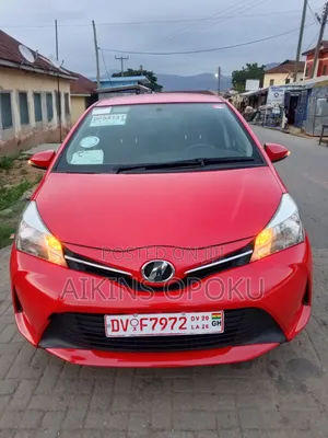 Toyota Vitz 1.3 AWD 5dr 2015 Red
