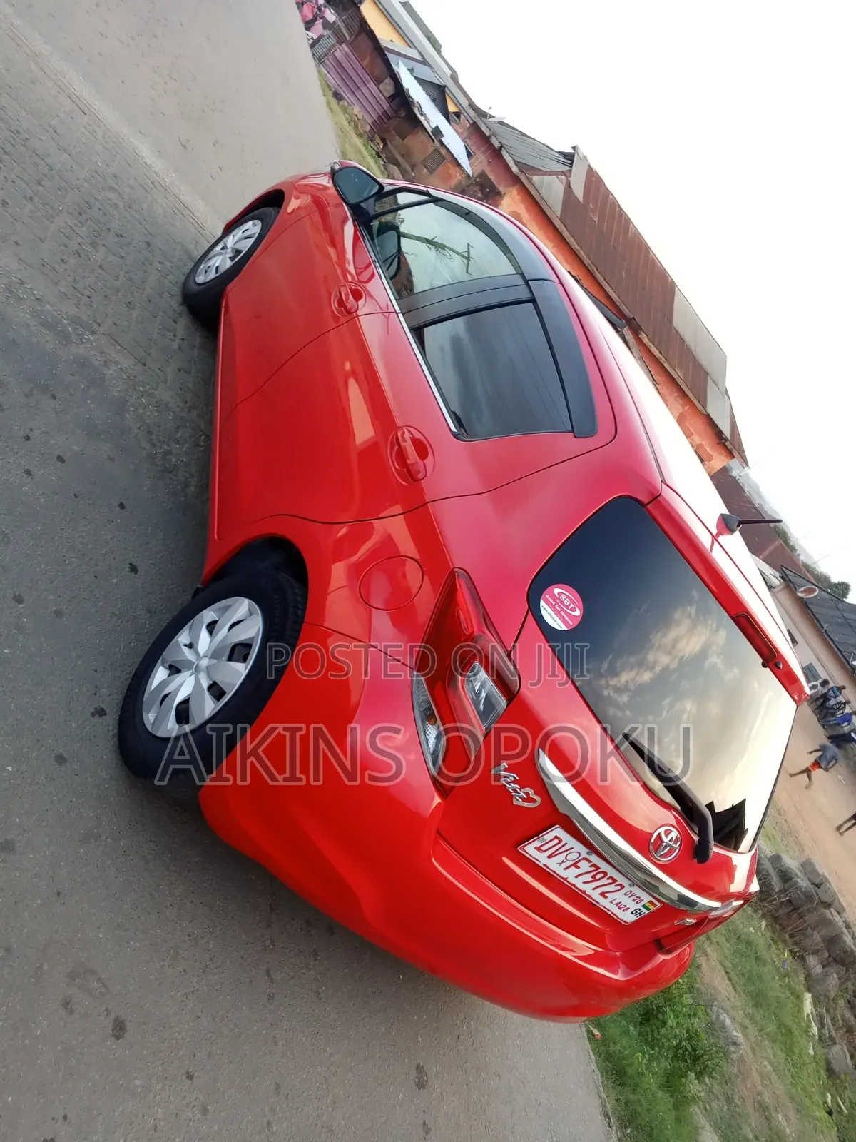 Toyota Vitz 1.3 AWD 5dr 2015 Red