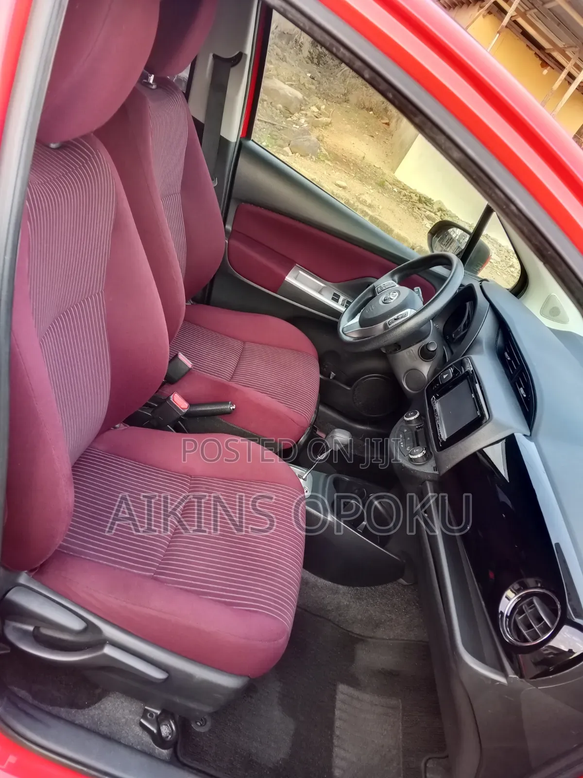 Toyota Vitz 1.3 AWD 5dr 2015 Red