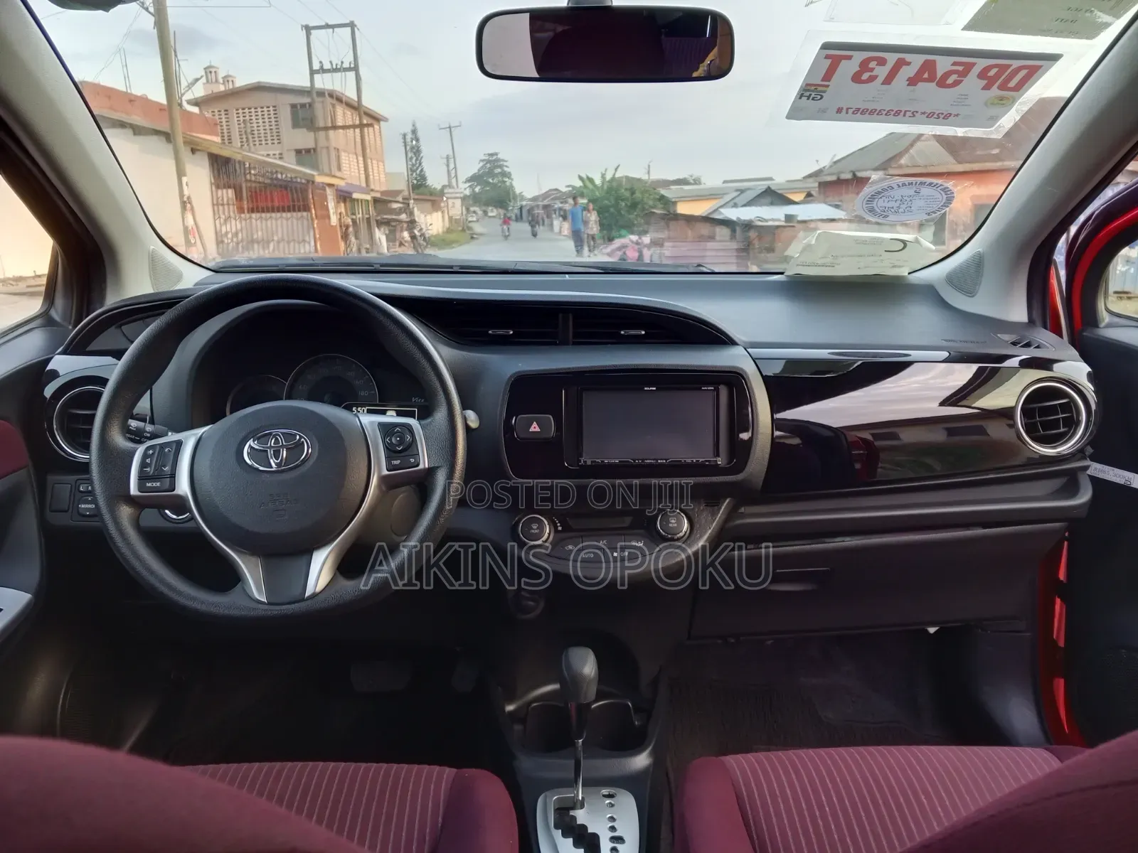 Toyota Vitz 1.3 AWD 5dr 2015 Red