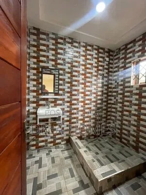 2bdrm Apartment in Kobby Estate, New Site for rent