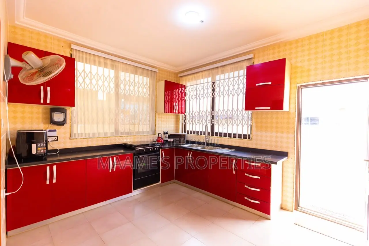 3bdrm House in Abokobi for sale