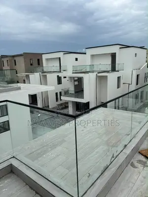 4bdrm Townhouse/Terrace in Airport Residential Area for sale