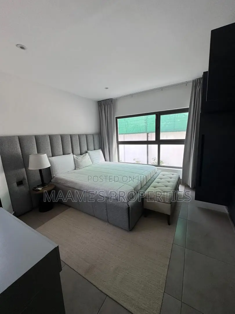 Furnished 4bdrm Townhouse/Terrace in Cantonments for sale