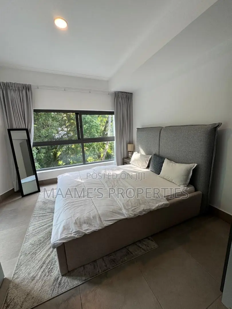 Furnished 4bdrm Townhouse/Terrace in Cantonments for sale