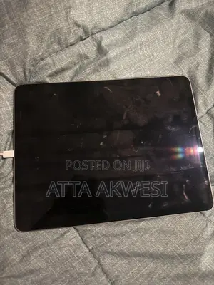 Apple iPad Pro 12.9 (2022) 512 GB Gray