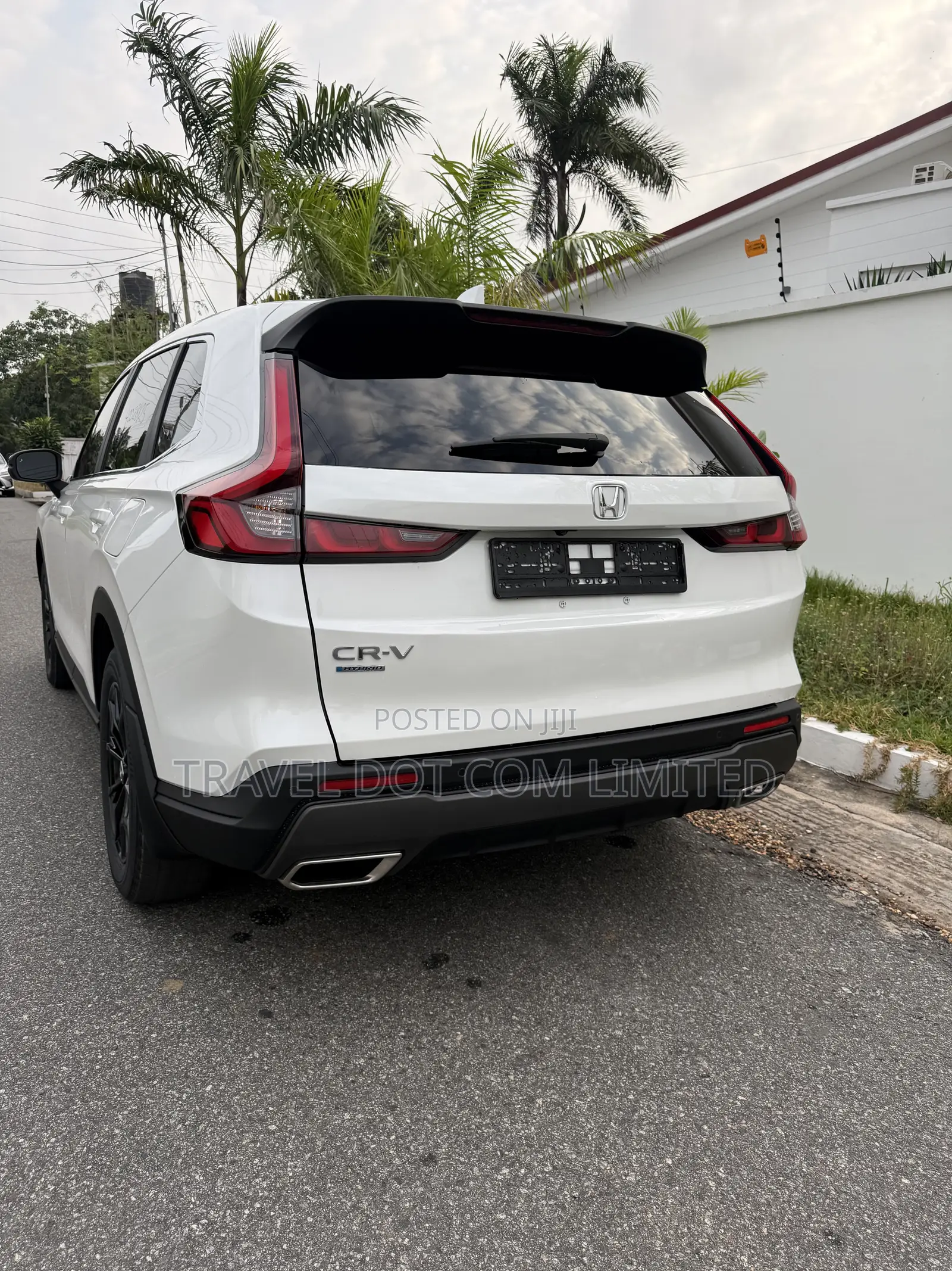 Honda CR-V Hybrid 2024 White