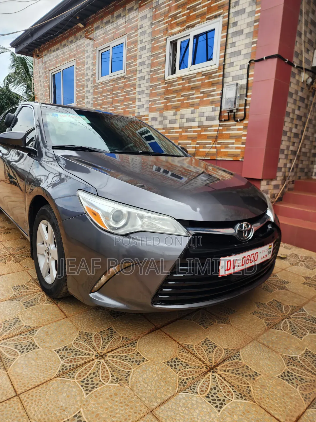 Toyota Camry LE 4dr Sedan (2.5L 4cyl 6A) 2016 Gray
