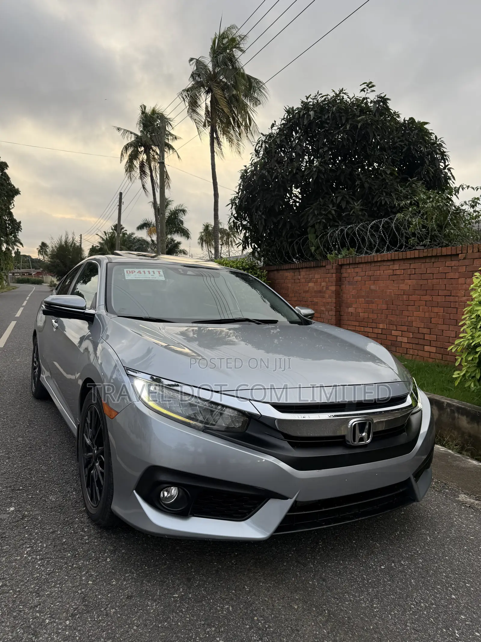 Honda Civic Touring Sedan 2018 Gray