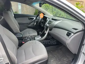 Hyundai Elantra 2013 Silver