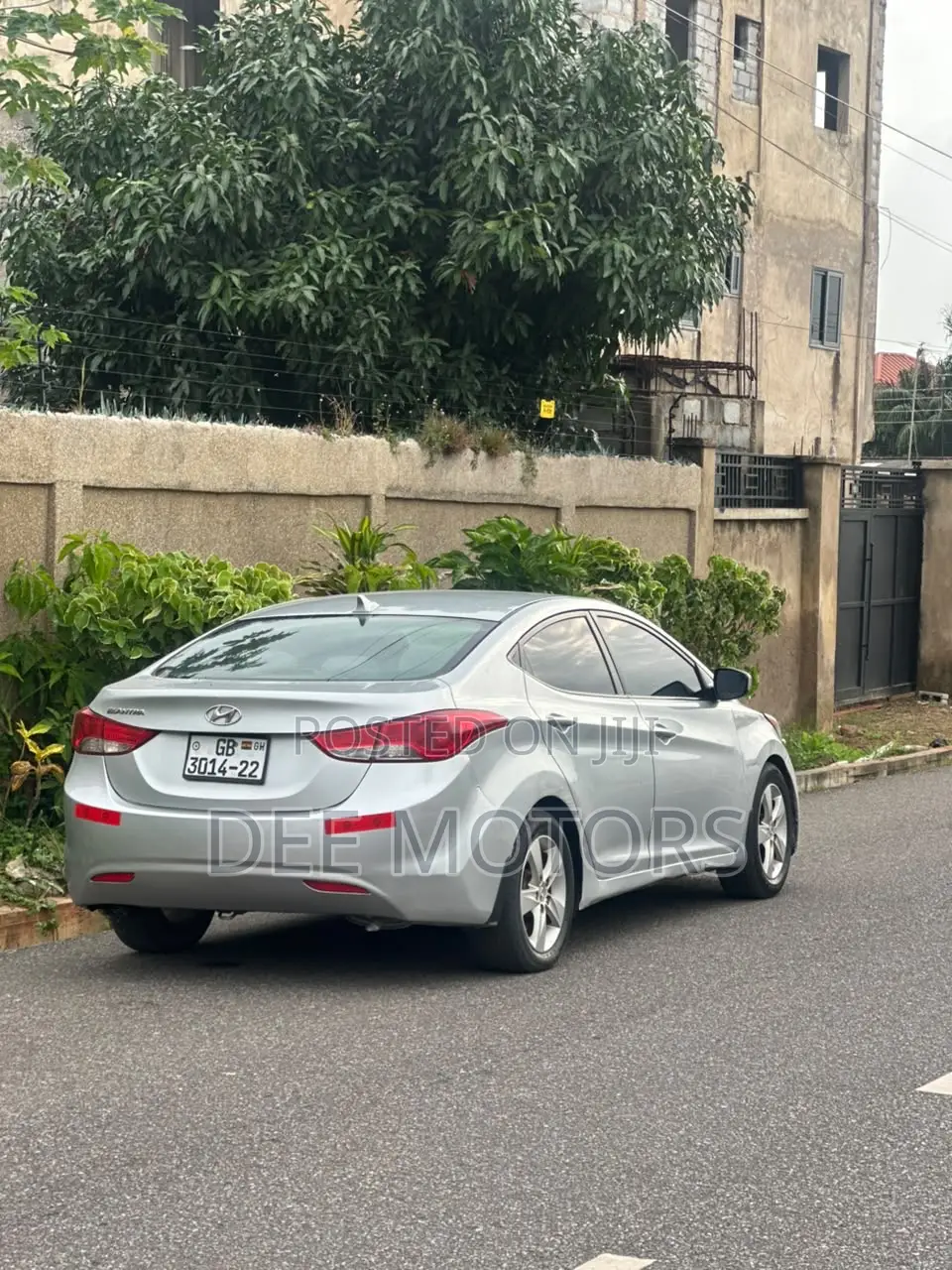 Hyundai Elantra 2013 Silver