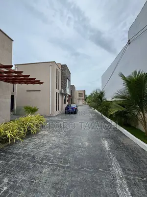 4bdrm Townhouse/Terrace in Labone for sale