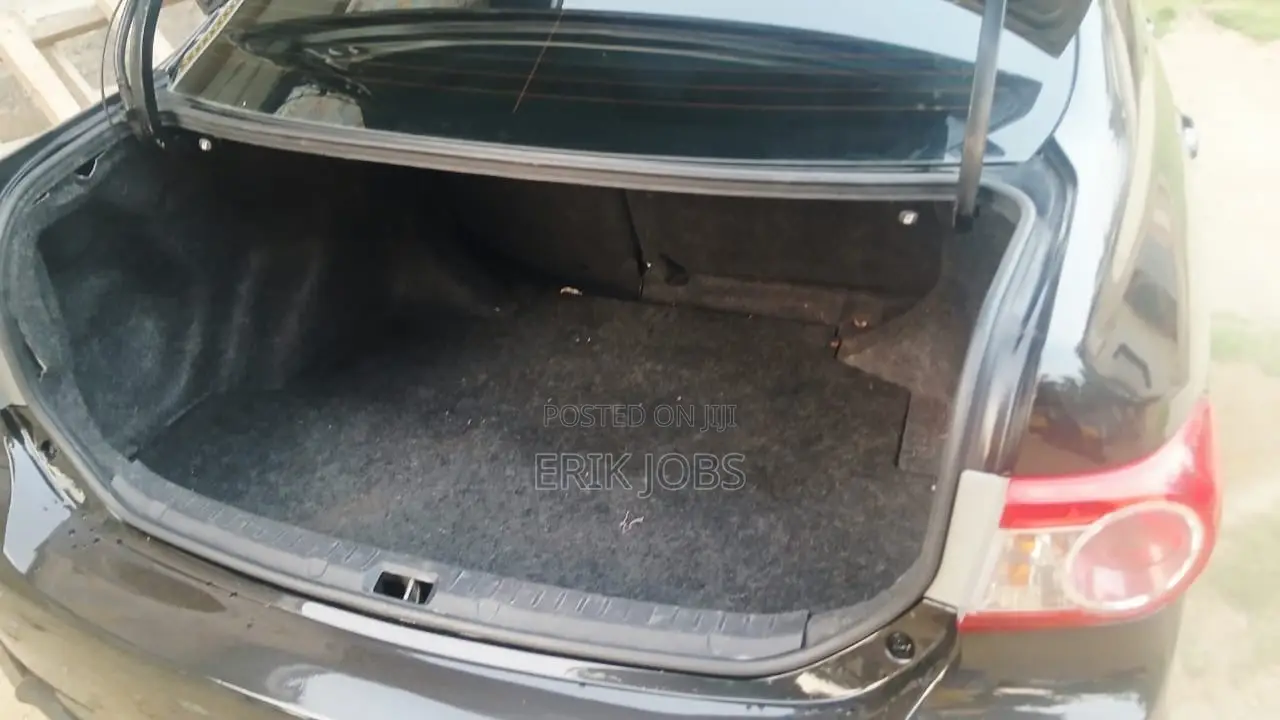 Toyota Corolla S Special Edition 4dr Sedan (1.8L 4cyl 4A) 2013 Black