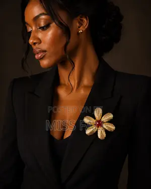 Bloom Statement Brooch