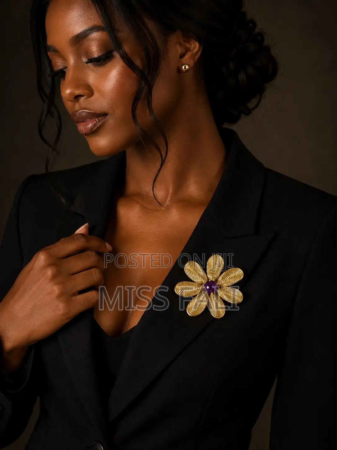 Bloom Statement Brooch