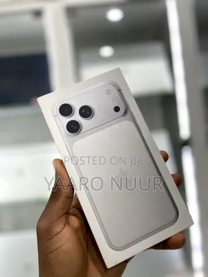 New Apple iPhone 17 Pro Max 256 GB Silver