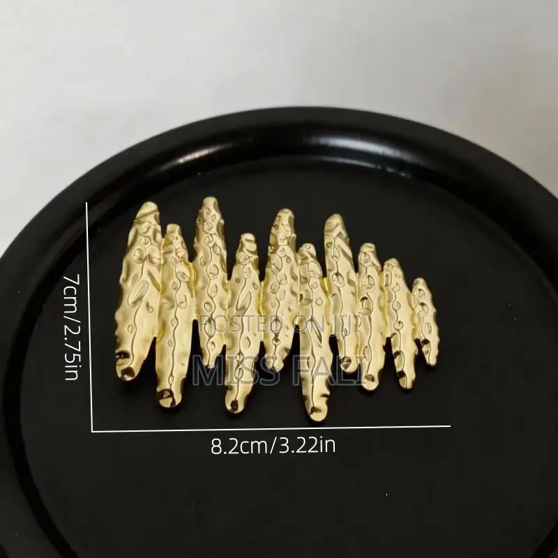 Molten Gold Statement Brooch