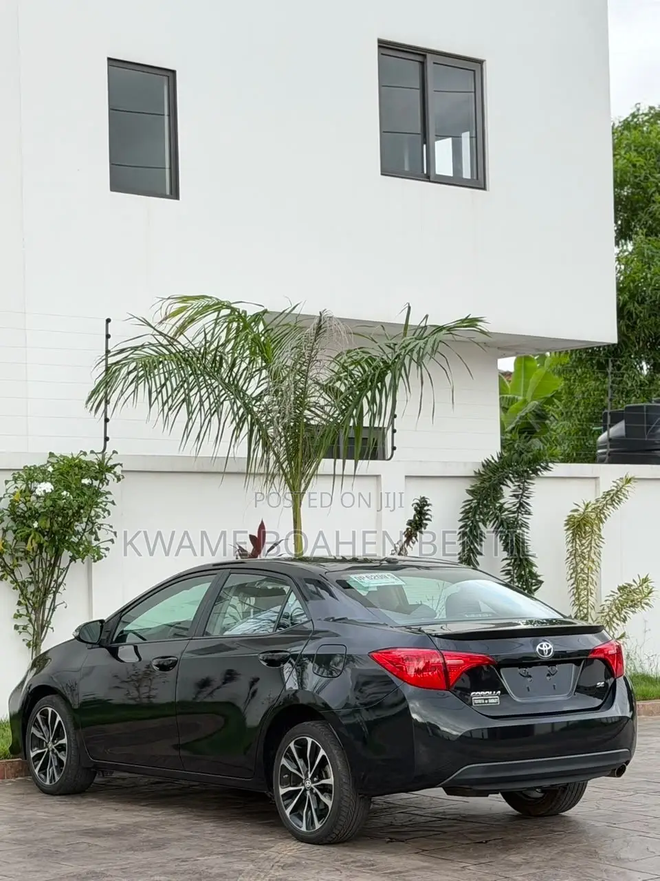 Toyota Corolla SE (1.8L 4cyl 6M) 2019 Black